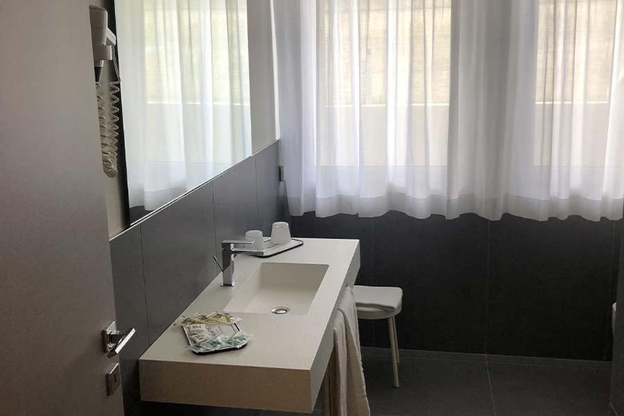 Albergo Capo Est Gabicce Mare Extérieur photo