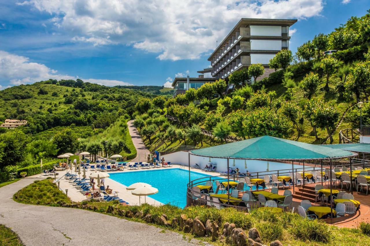 Albergo Capo Est Gabicce Mare Extérieur photo