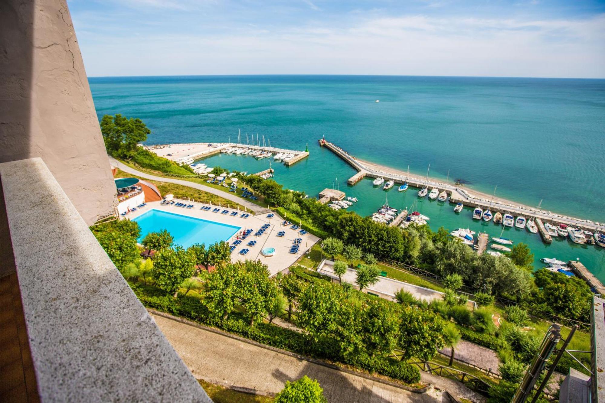 Albergo Capo Est Gabicce Mare Extérieur photo